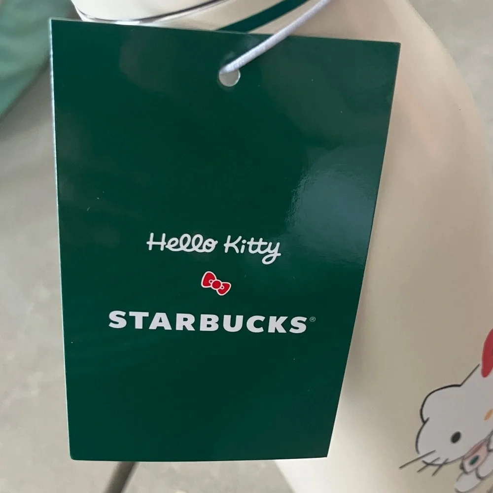 Hello Kitty X Starbucks Cream Bottle - Picture 3 of 5